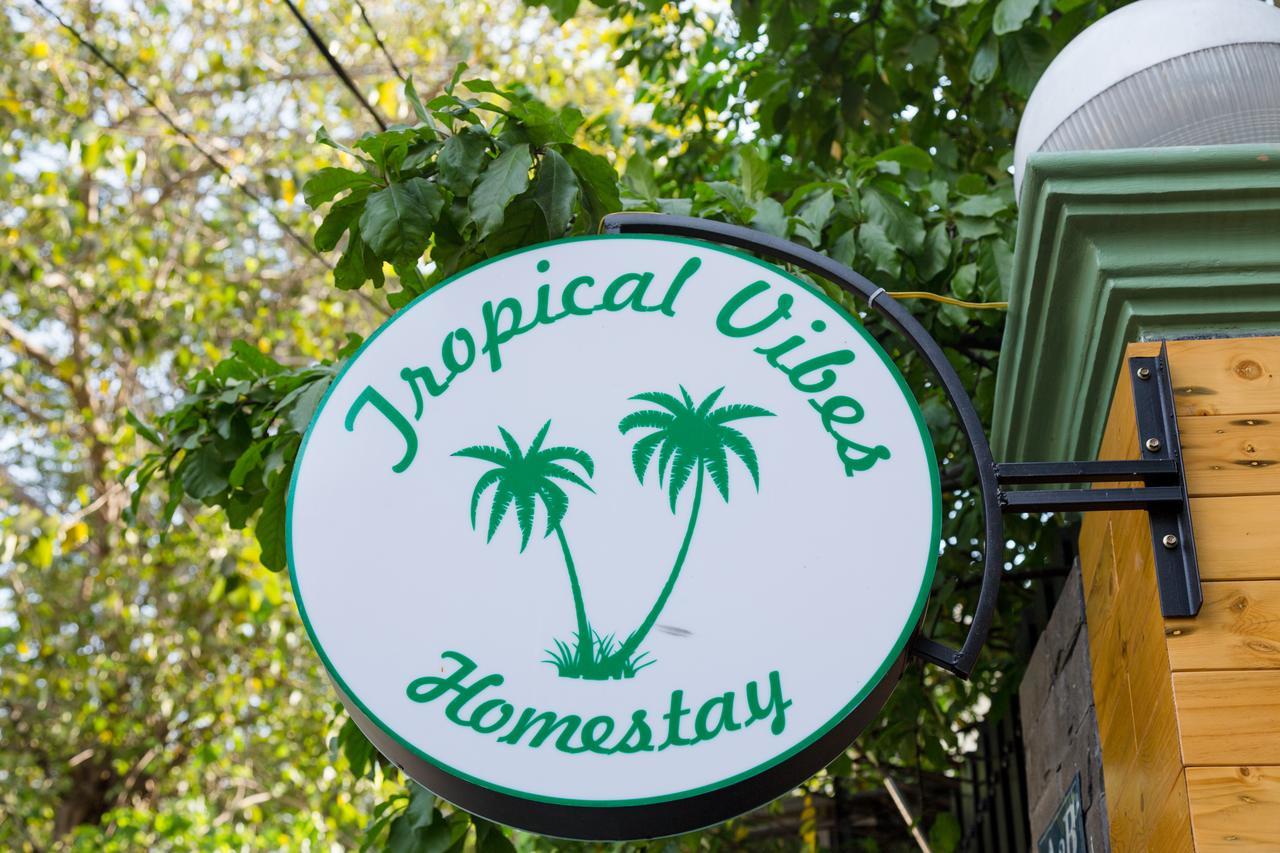 Tropical Vibes Homestay Хошимин Экстерьер фото