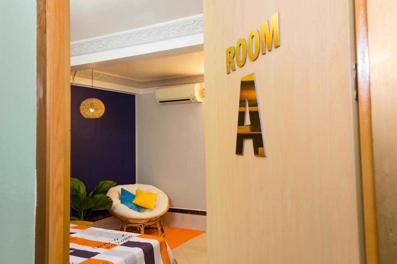 Tropical Vibes Homestay Хошимин Экстерьер фото