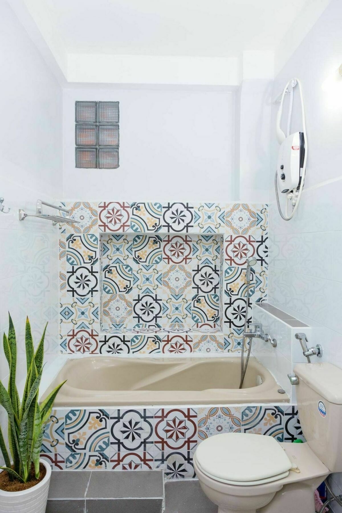 Tropical Vibes Homestay Хошимин Экстерьер фото