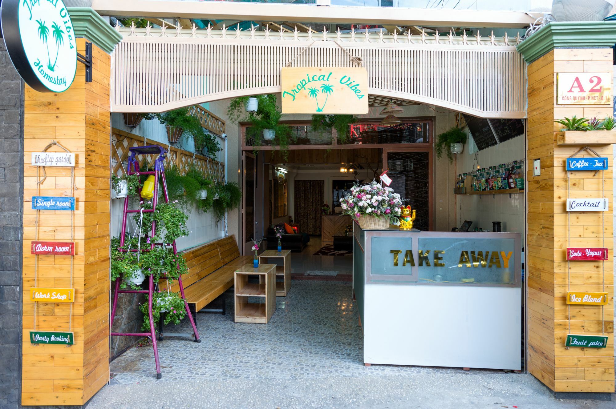 Tropical Vibes Homestay Хошимин Экстерьер фото